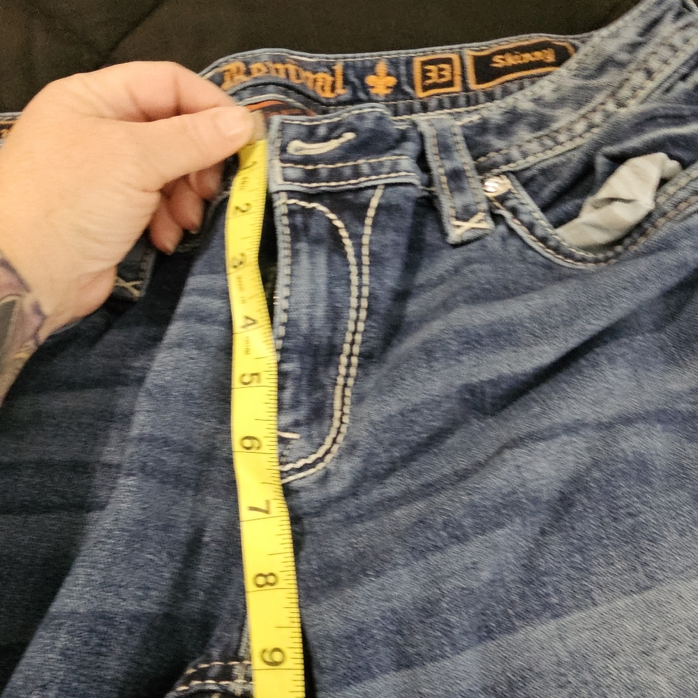 Rock Revivals Size 33